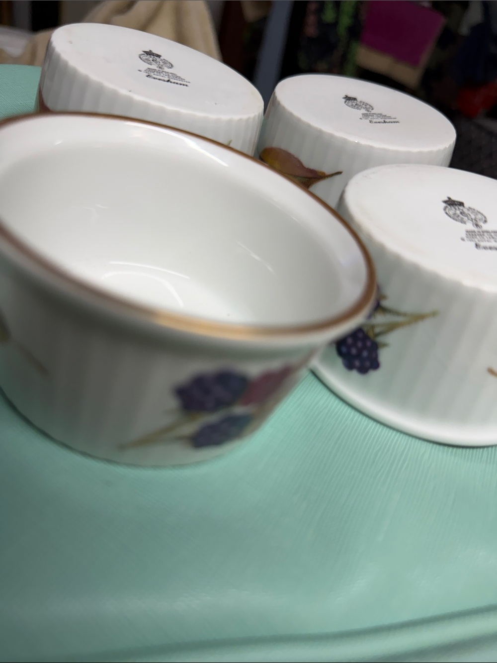 Royal Worcester White Porcelain Berry Ramekin with Gold Rim - Set of 4 England